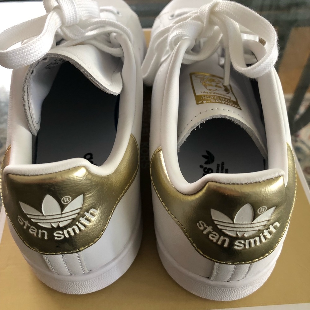 Brand new gold Stan Smith Adidas